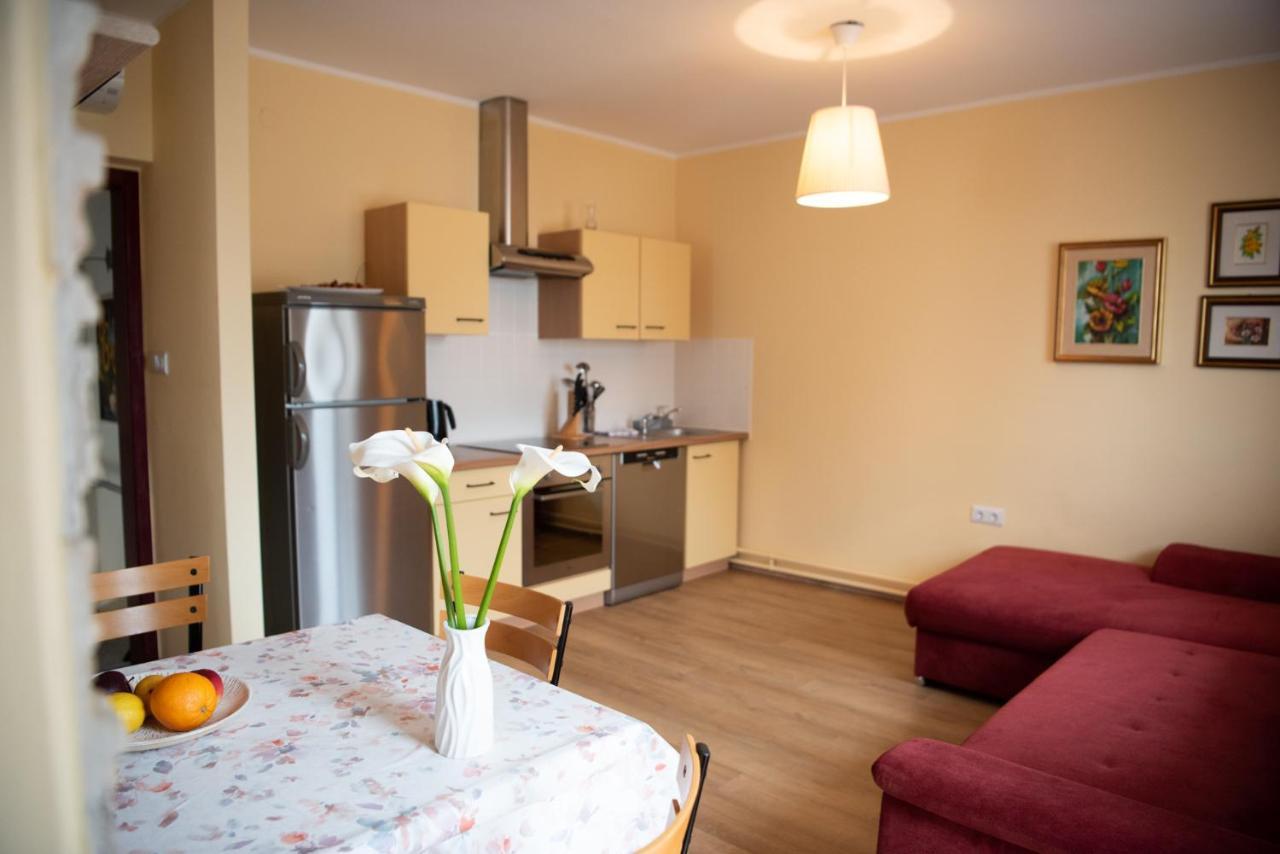 Appartements Clementina เปรมันตูรา ภายนอก รูปภาพ