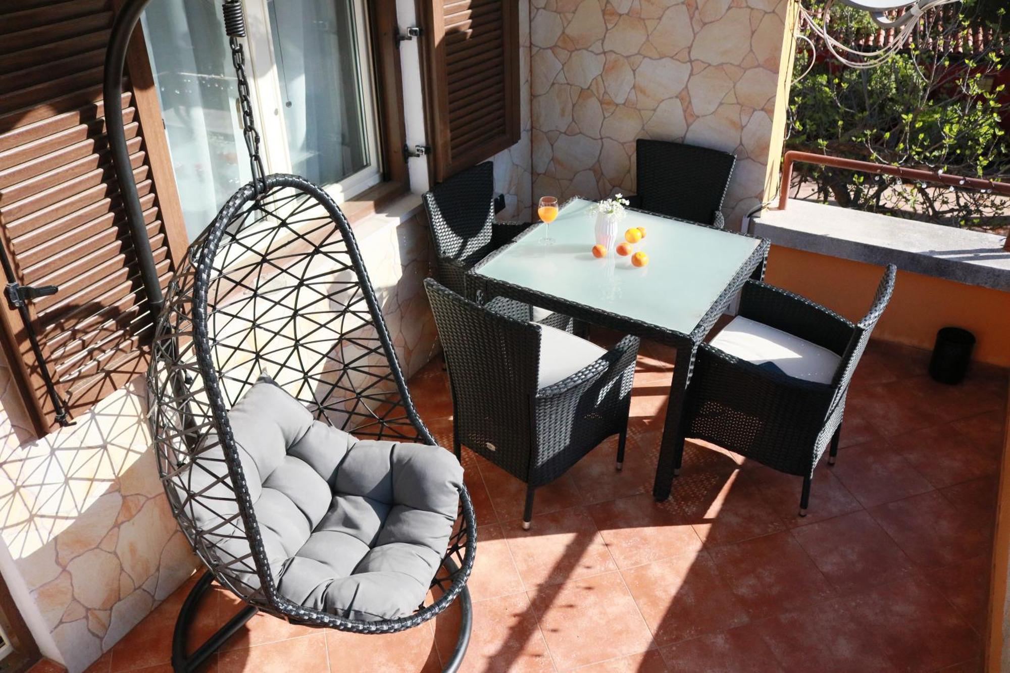 Appartements Clementina เปรมันตูรา ภายนอก รูปภาพ